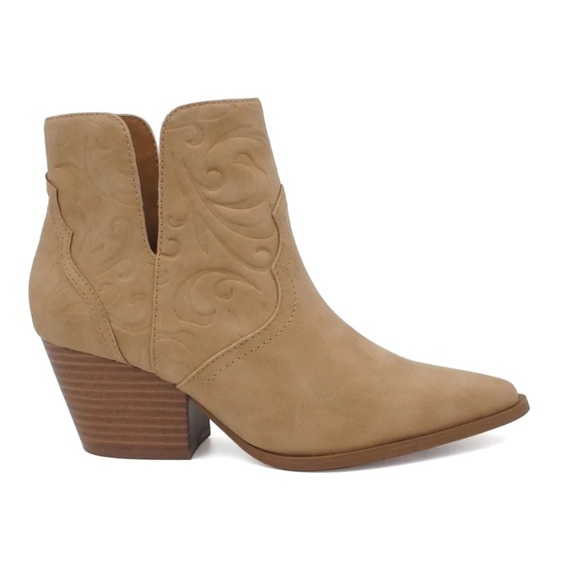 Montana Skies Embossed Ankle Boot - Picture 3 of 5